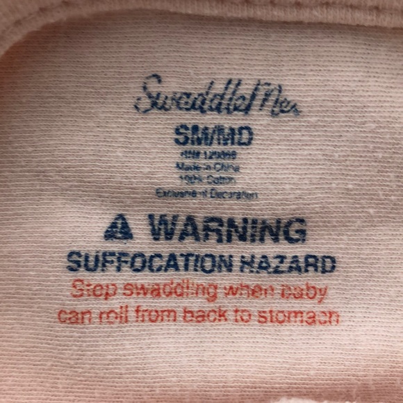 Slight discoloration around neck opening, baby swaddles. - Picture 6 of 6